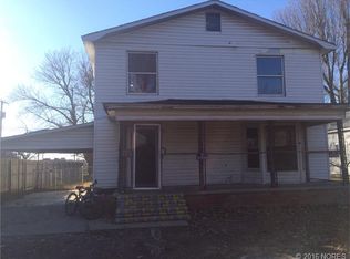 818 Jackson St, Pryor, OK 74361