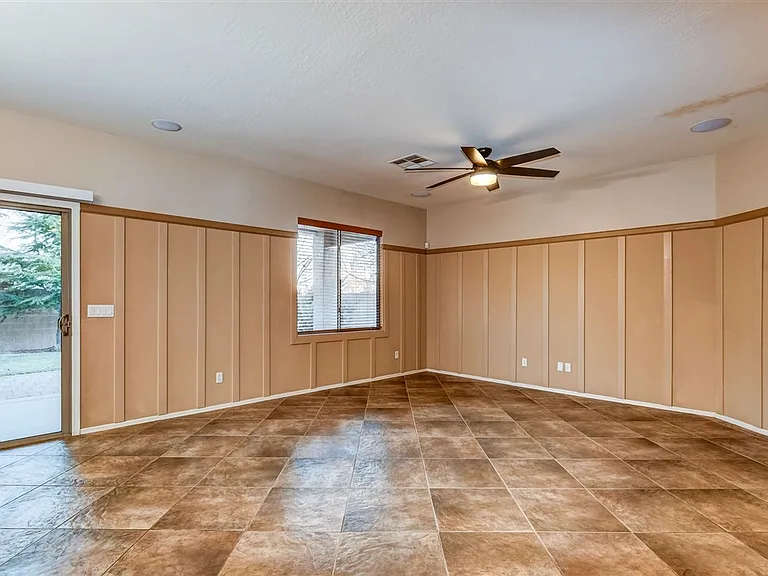 1148 Arden Ct — Photo 12