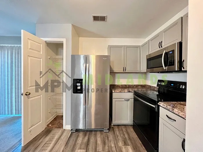 168 Springway Dr — Photo 49