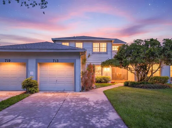 713 Caya Costa Ct NE, Saint Petersburg, FL 33702