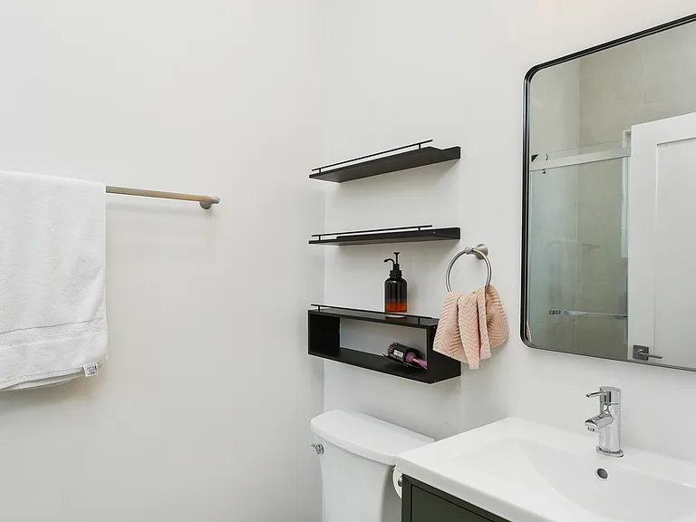 11081 College Ave #1 — Photo 17