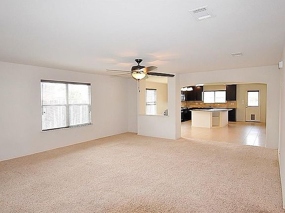 4th image of 4017 Eric Dr