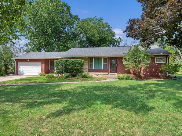 228 W. W Brentwood LANE, Glendale, WI 53217