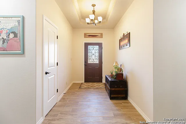 2 bed, 2.0 bath, 1892 sqft, $2,400 — Photo 4