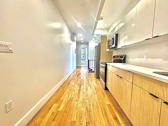 17-21 Menahan Street, #1L