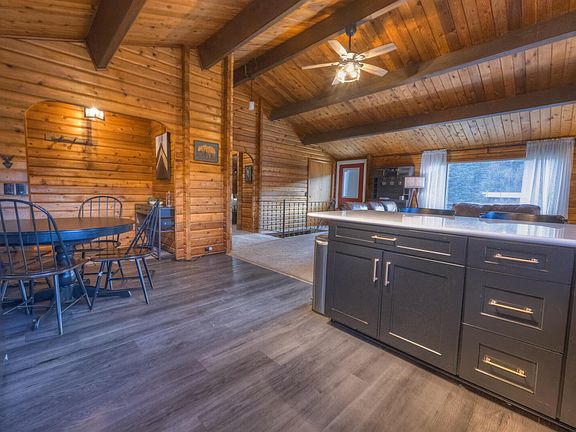 5th image of 47 Britton Rd