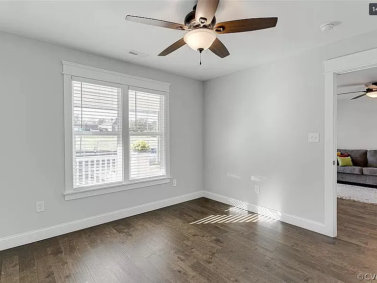 3514 Castlewood Rd — Photo 6