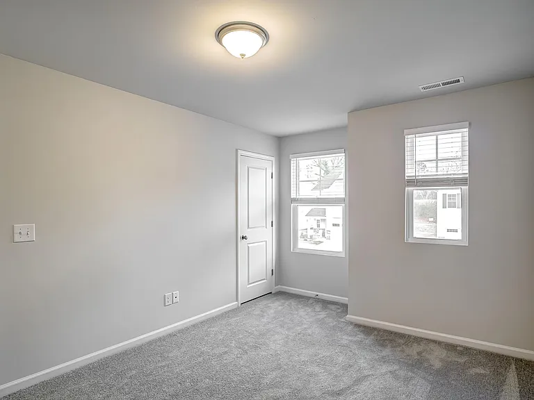 2521 Salt River Ln — Photo 32