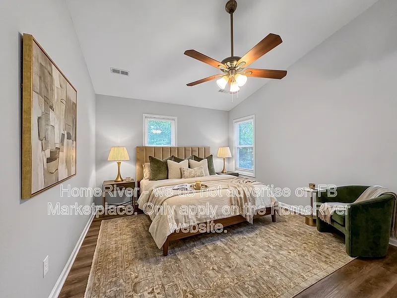 3 bed, 2.5 bath, 1578 sqft, $1,935 — Photo 4