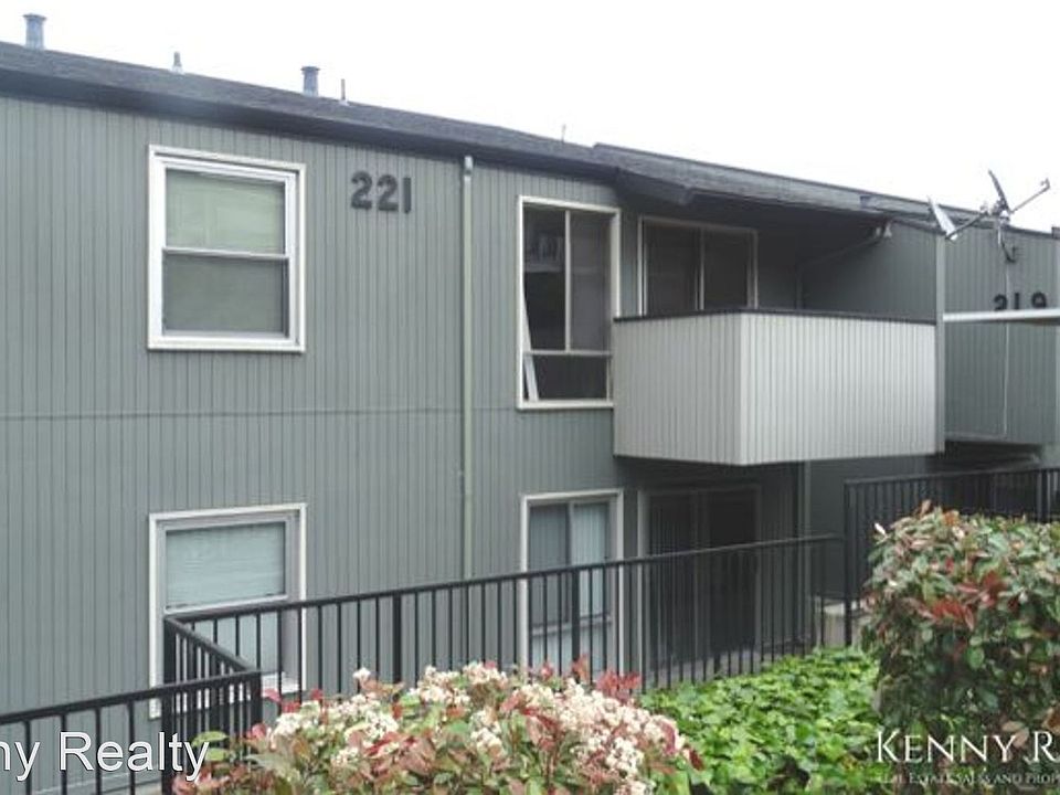 1st image of 221H Boardwalk Ave