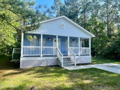 6240 W Forrest St, Bay Saint Louis, MS, 39520