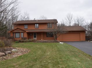 1103 Marigold Dr, Webster, NY 14580