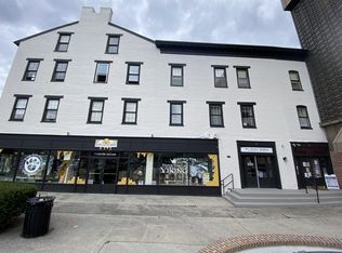 5 Center Sq APT 21, Hanover, PA 17331