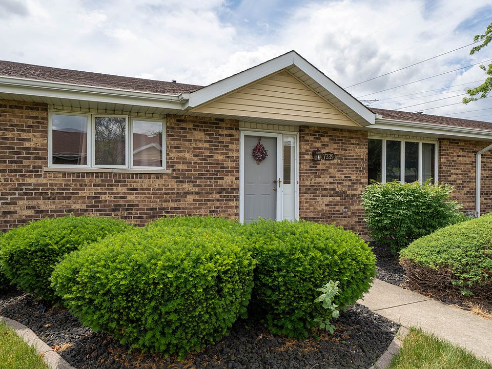 1st image of 7339 W 154th Pl #67