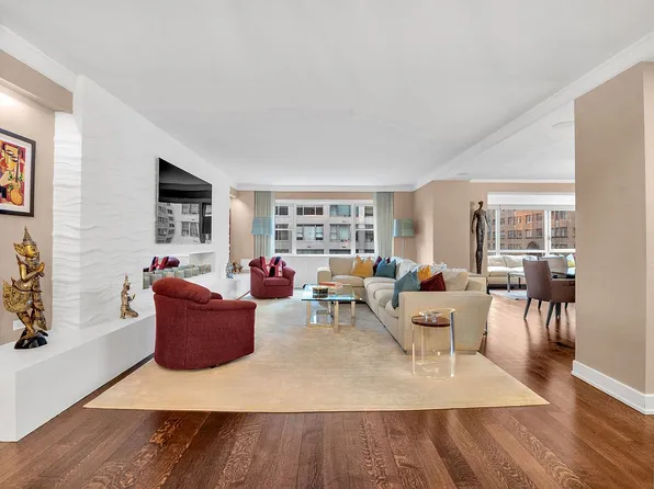 150 E 69th St #6Q, New York, NY 10021