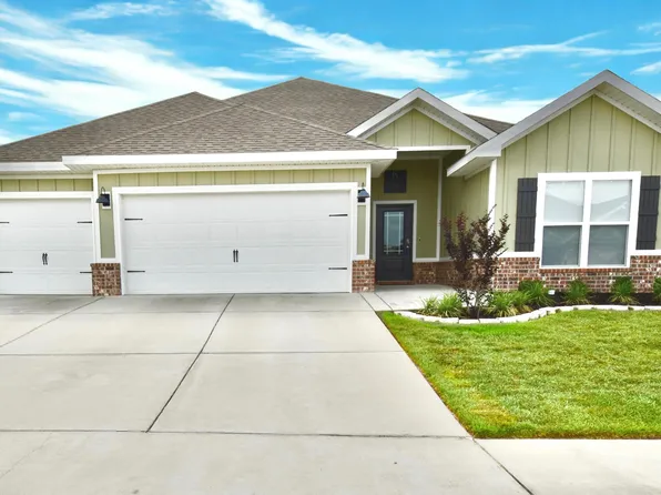 4745 Rosemary St, Panama City, FL 32404