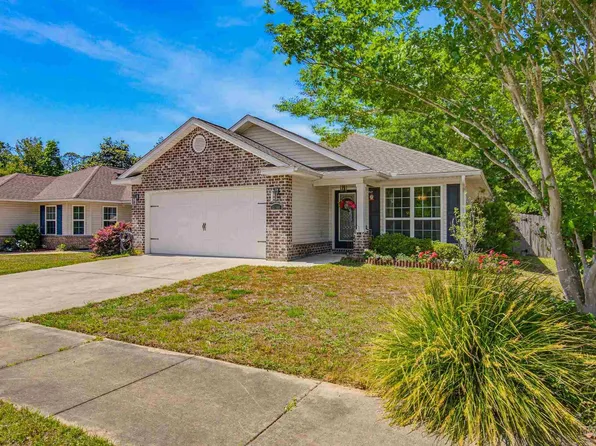 5198 Teresa Dr, Milton, FL 32583