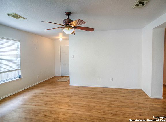 5th image of 415 Centro Hermosa