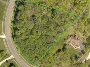 11605 Ascot Ln, Chagrin Falls, OH 44023