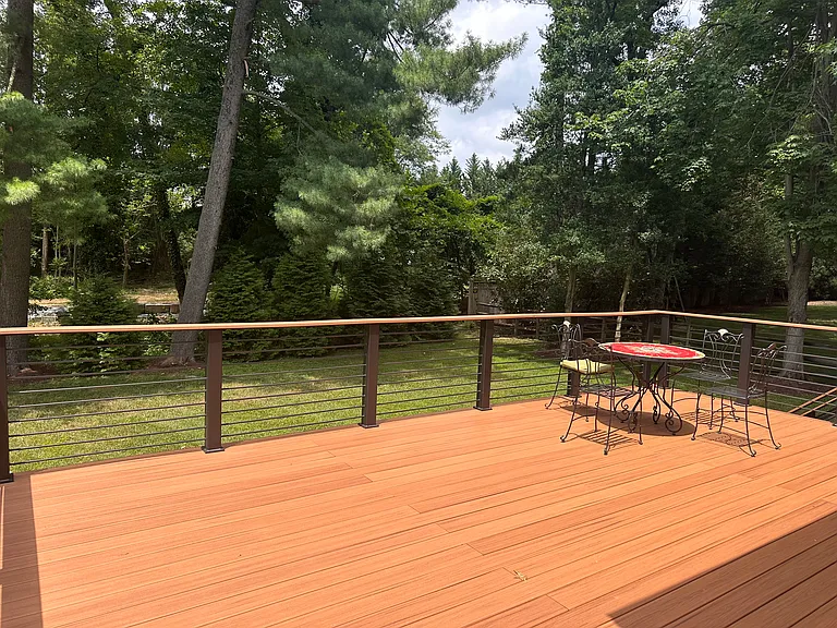 Vary large deck
