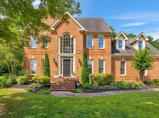 6033 Vincents Landing Dr, Hixson, TN 37343