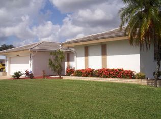 13 Richmond Ave N, Lehigh Acres, FL 33936