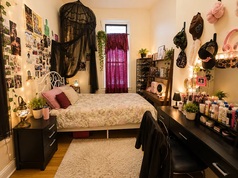 634 Willoughby Ave #2 — Photo 7