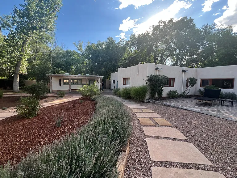1571 Bishops Lodge Rd #A — Photo 22
