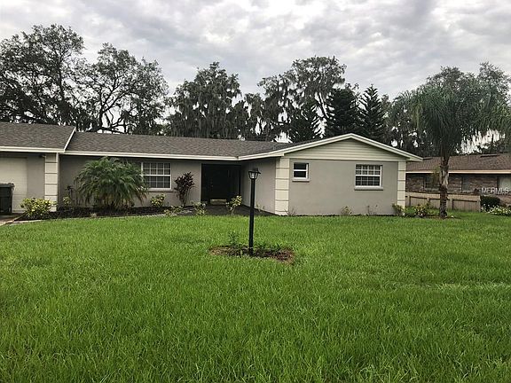 2nd image of 1022 Dolly Ln