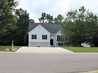 68 Arbor Hills Rd S, Talking Rock, GA 30175