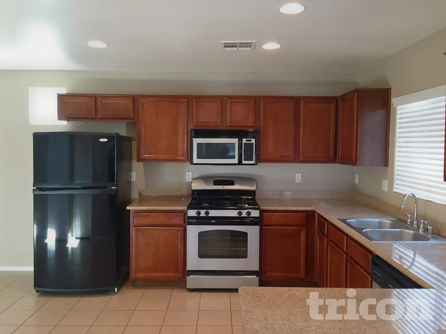5159 Los Pinos Street Las Vegas NV — Photo 2