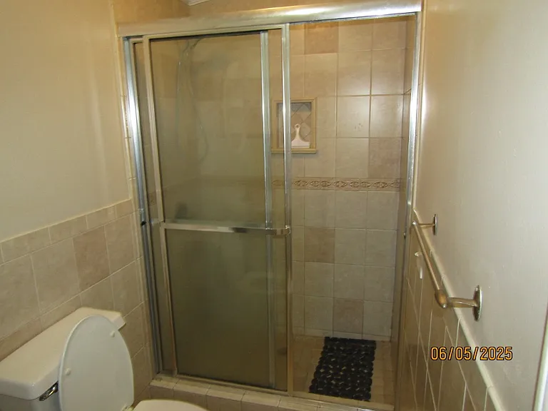 4883 Riverside Dr #A — Photo 27