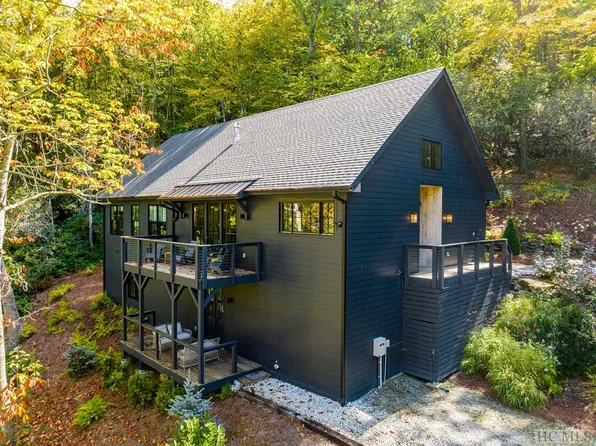 1139 Cullasaja Drive, Highlands, NC 28741