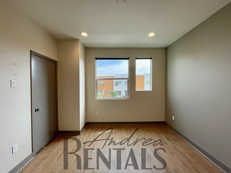 1409 Prescott St — Photo 19