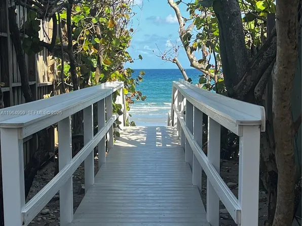 3604 S Ocean Blvd APT 102, Highland Beach, FL 33487