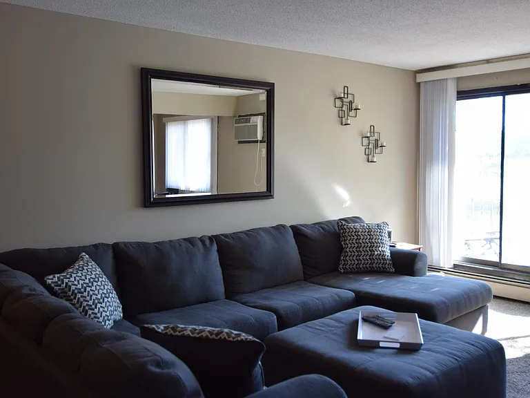 480 Fern St #302 — Photo 9
