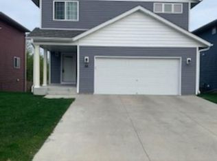 55 Benson Trl, North Mankato, MN 56003
