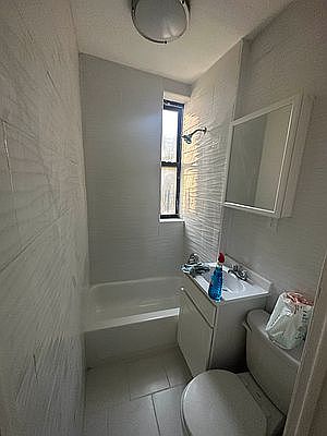 3rd image of 124 E 107th St #20A