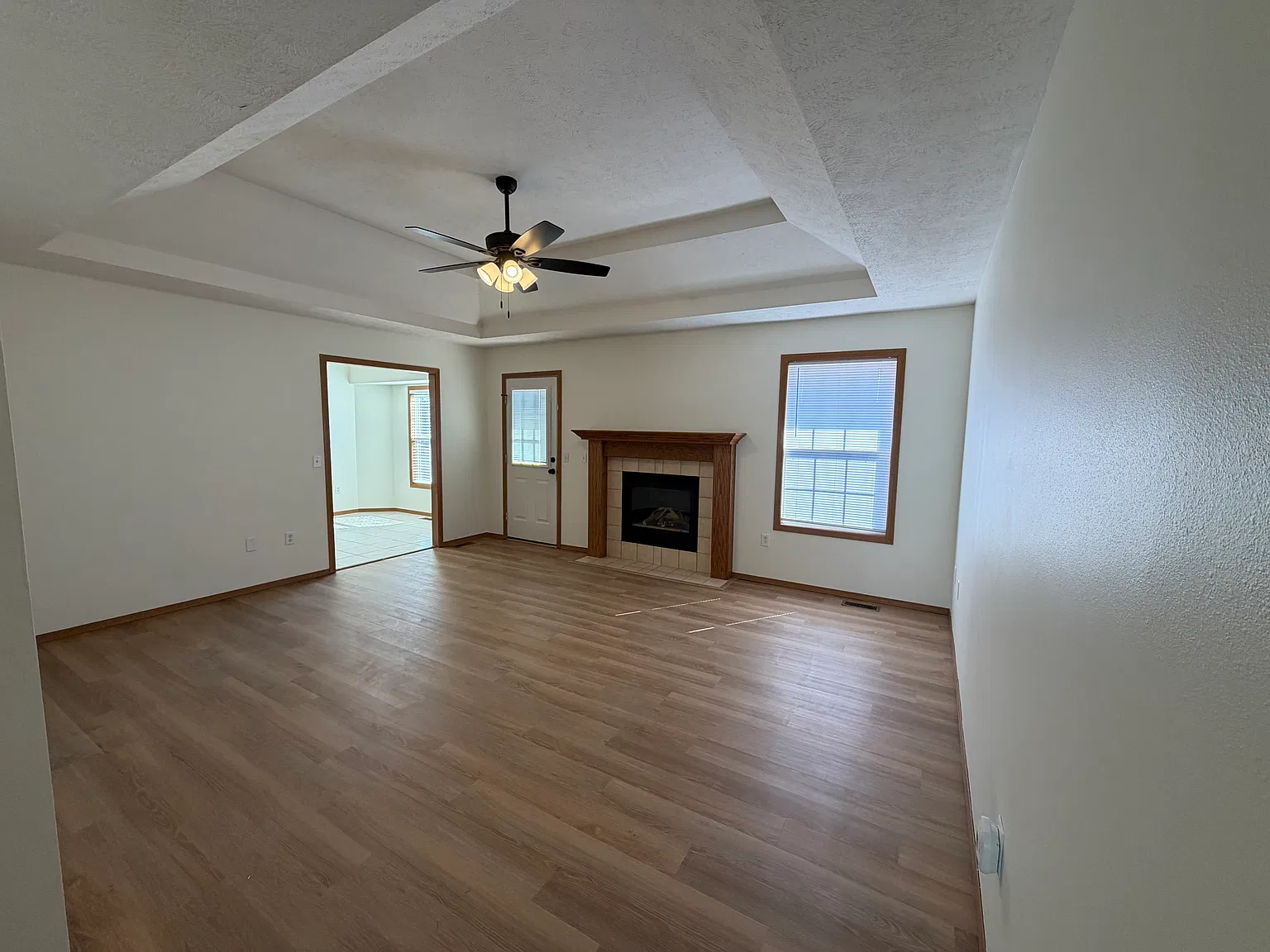 3 bed, 1417 sqft, $1,700 — Photo 3