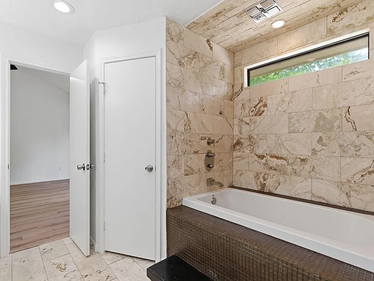 11631 Inga Ln — Photo 18