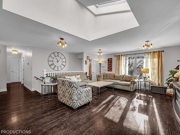 3rd image of 5428 Homestead Dr
