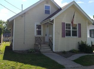 127 Linwood Ave, Waterloo, IA 50702