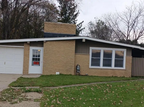 940 S Van Dyke Rd, Bad Axe, MI 48413