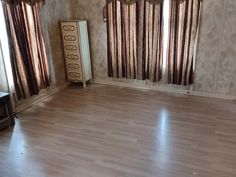 511 S Water Ave — Photo 1