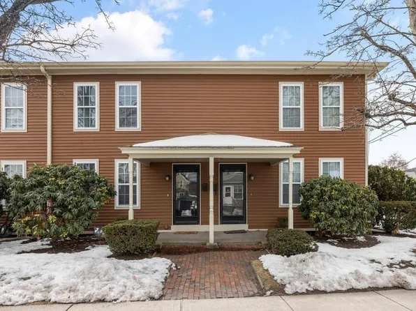 3 Sudbury St, Maynard, MA 01754