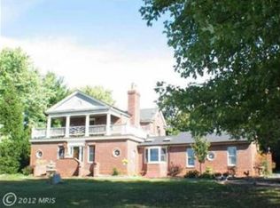 18722 Harmony Church Rd, Leesburg, VA 20175