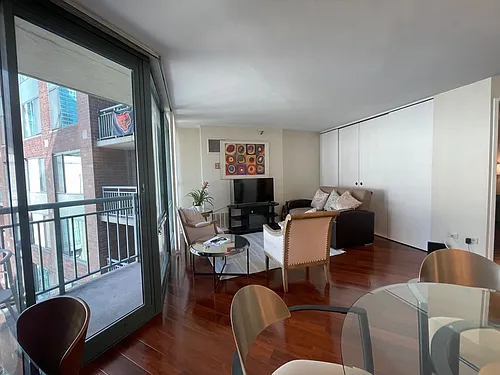 480 N McClurg Ct #912 Photo 1