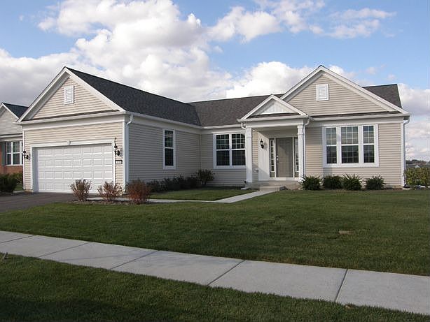 1st image of 3738 Canton Cir