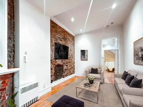 344 East 55th Street 1A image 1 of 6