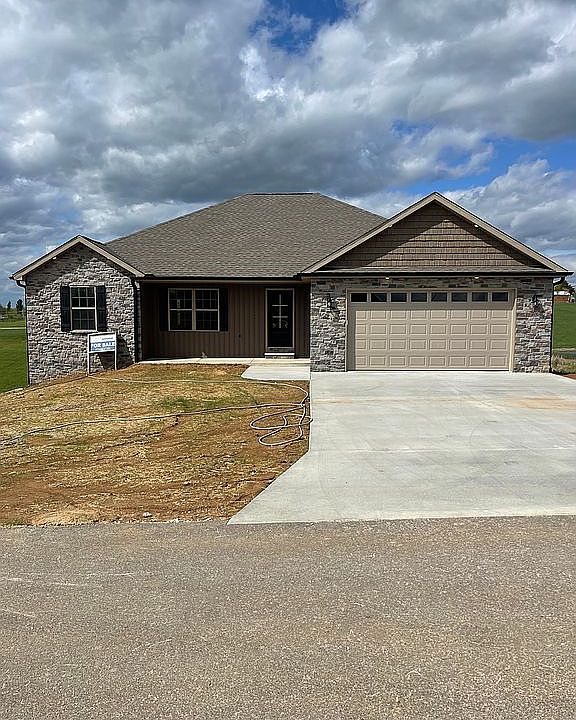 1st image of 118 Haydens Trl